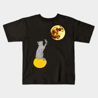 Hello Kitty catching a mouse in a moon Kids T-Shirt